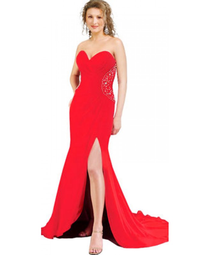 Sexy and sensuous strapless gown